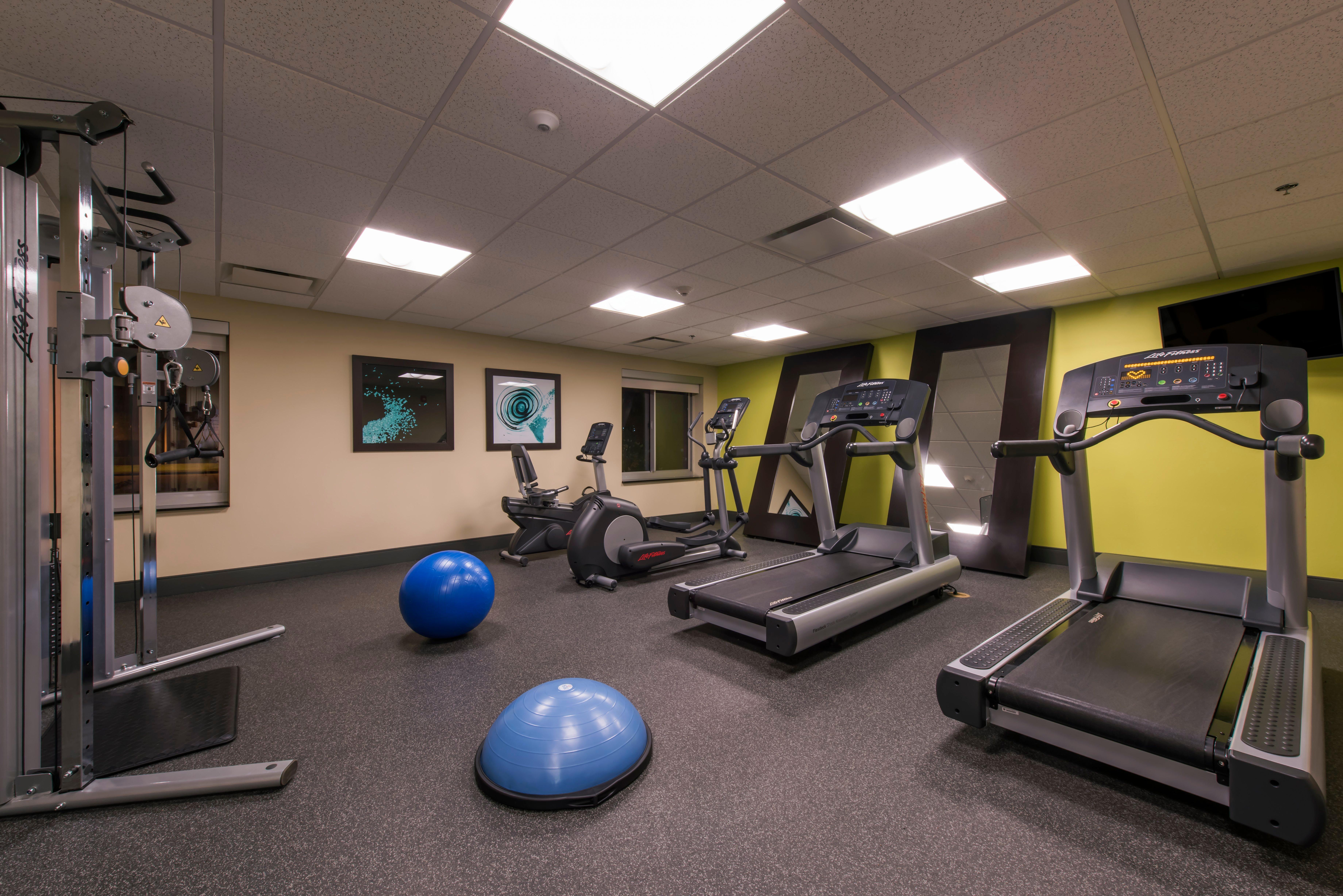 Holiday Inn Express & Suites Colorado Springs Central By Ihg מראה חיצוני תמונה