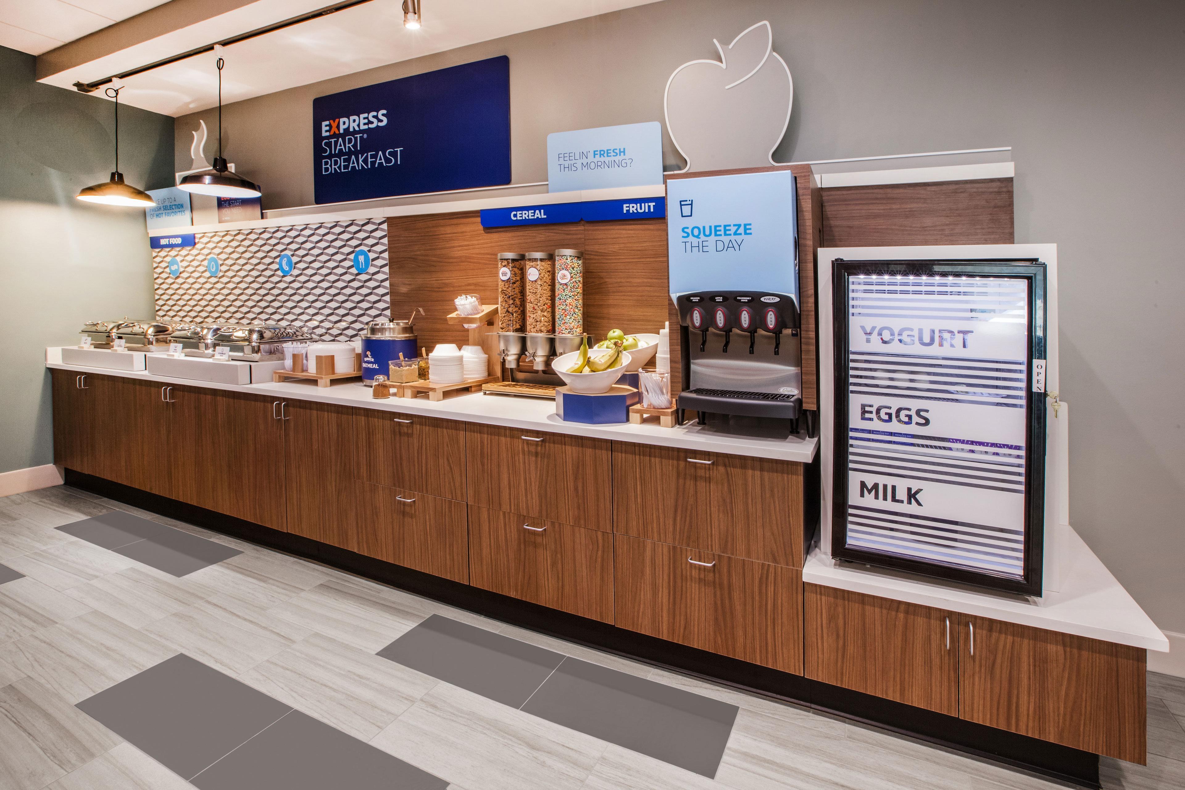 Holiday Inn Express & Suites Colorado Springs Central By Ihg מראה חיצוני תמונה