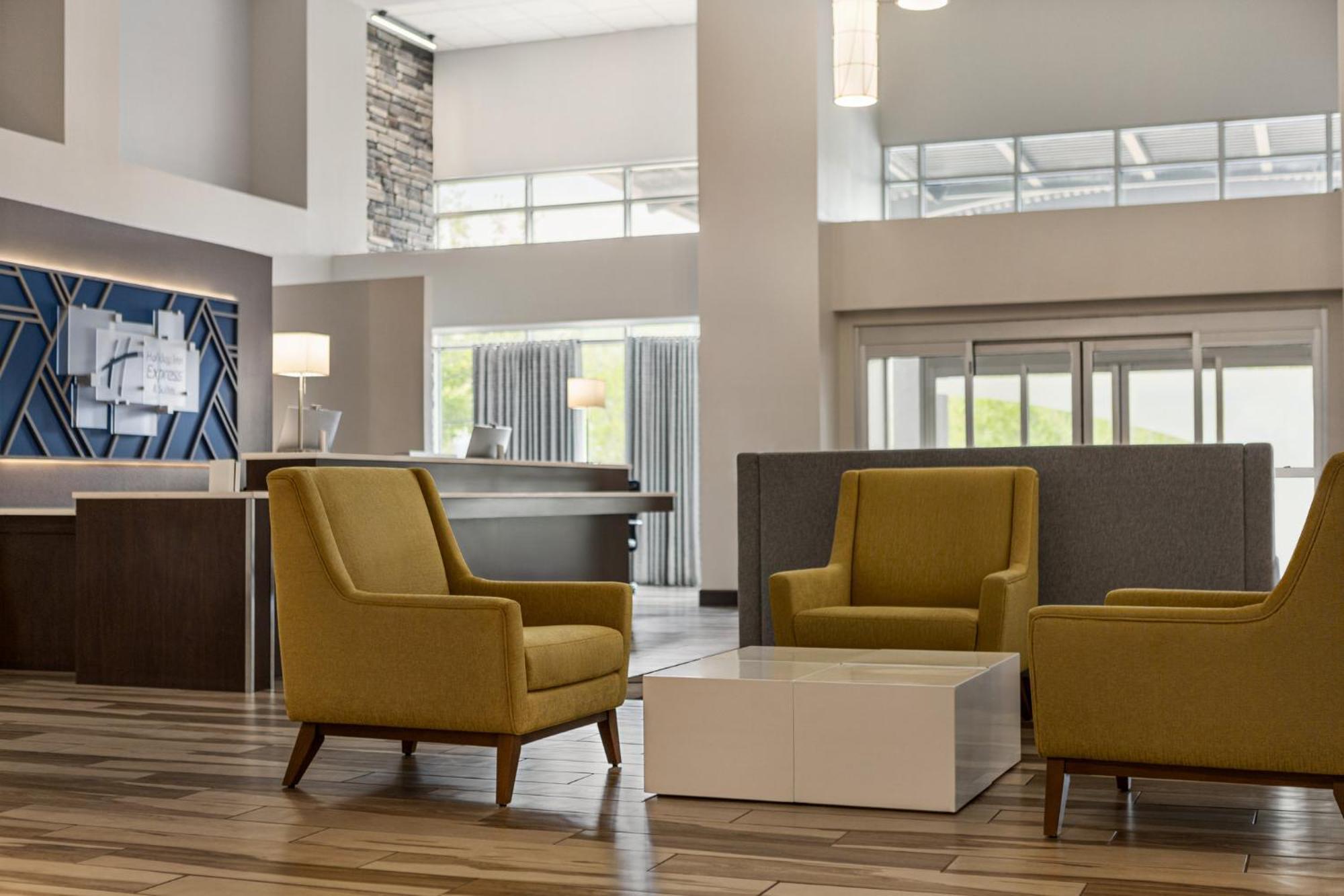Holiday Inn Express & Suites Colorado Springs Central By Ihg מראה חיצוני תמונה